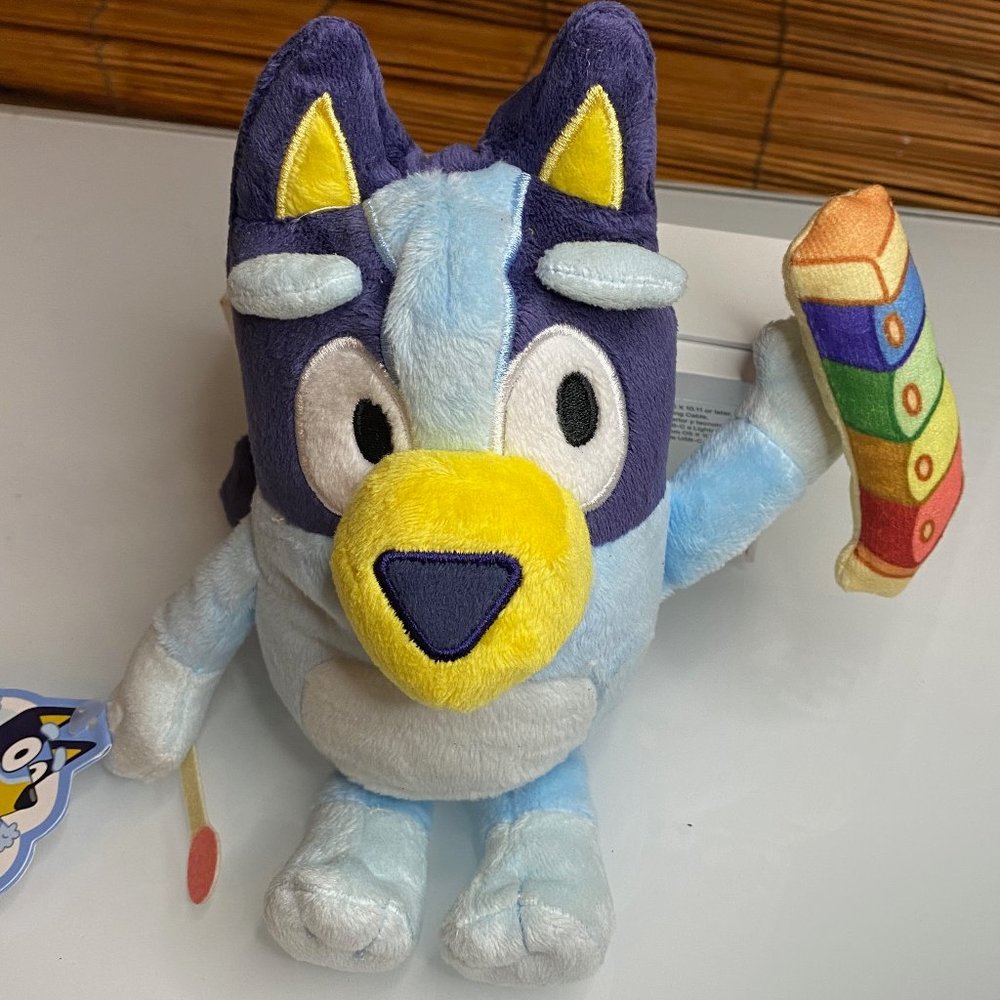 Bluey Friends, Bluey with Magic Xylophone plush, stuffed animal with tags, 7" ☀️